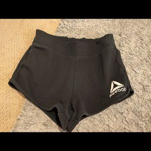 Running / pajama shorts with pockets